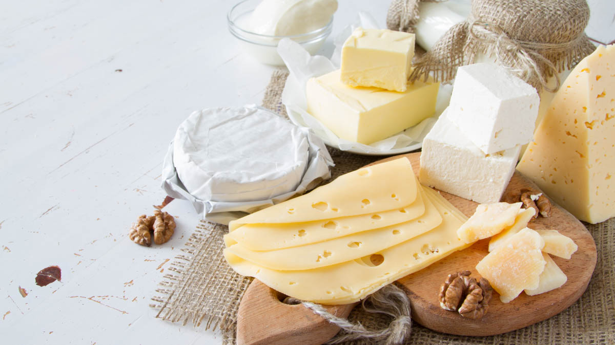 produkty dozwolone w białej diecie - sery i mleko
